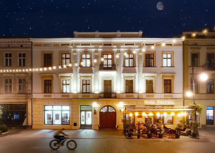 Hotel Pietryna